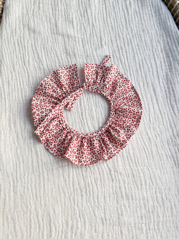 Cuello hoja roja
