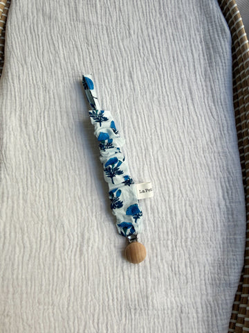 Chupetero flor india azul