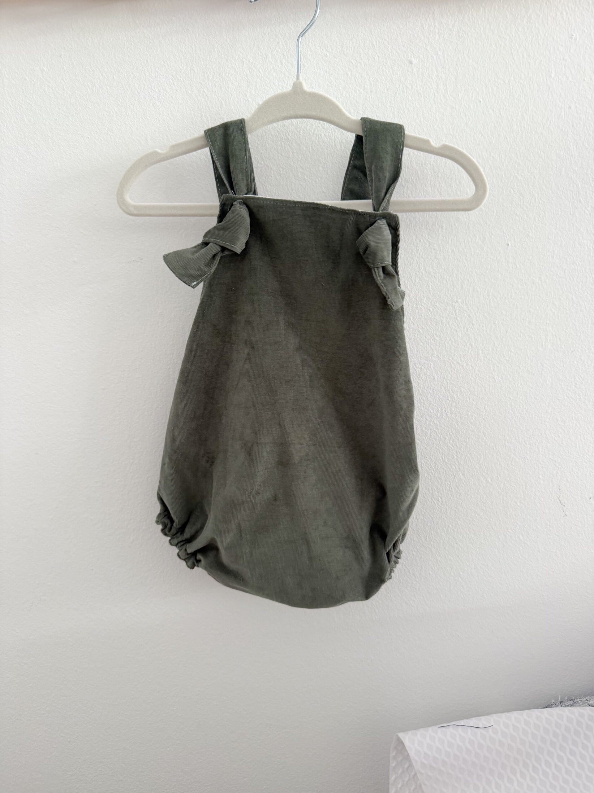 Ranita pana verde caza