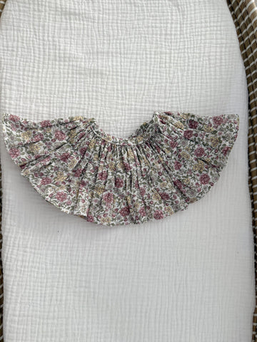 Cuello Lola flor olivia