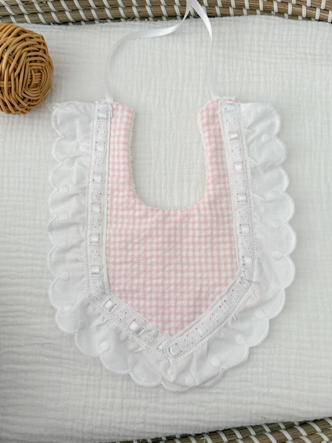 Babero pipo vichy rosa