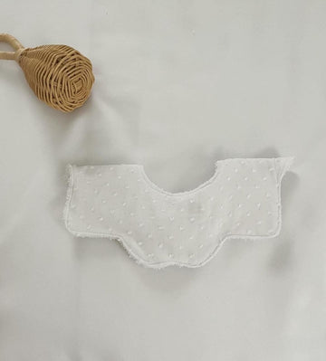 Cuello salvababas ondas plumeti blanco
