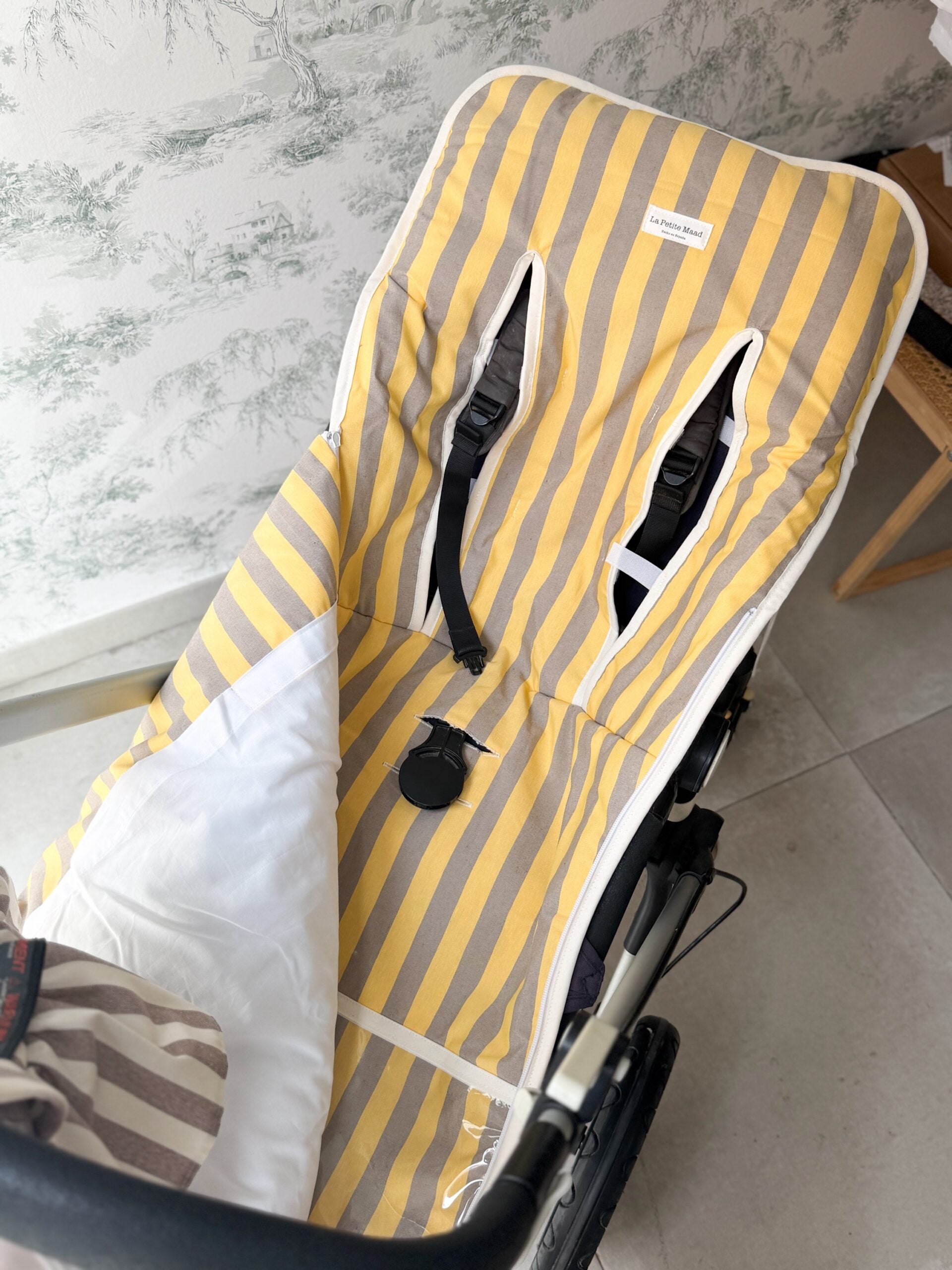 Saco universal para silla rayas limón